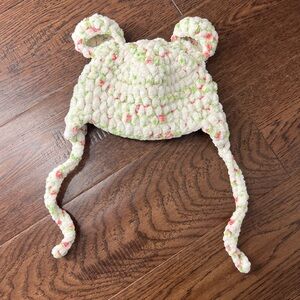 Newborn cap, baby girl crochet hat